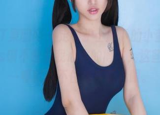 GIRLT果团网 - 定制护士服下的小蛮腰，Miss琪不愧是我心水的博主，这些图片一看就忍不住想多看几眼。