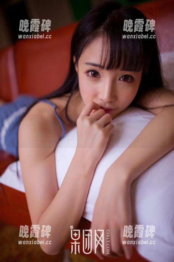 GIRLT果团网-酸酱兔 GIRLT果团网 - 在线享用:酸酱兔的泳衣魔法,高清看得见的不一样
