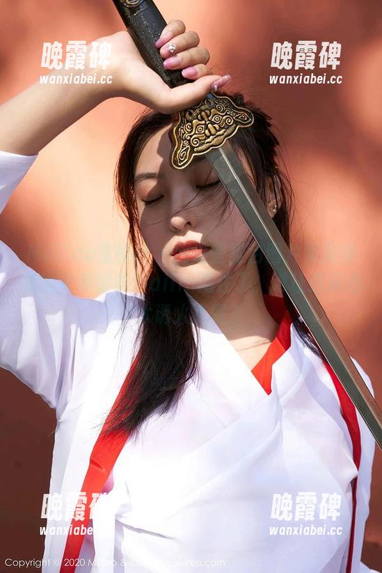 MiiTao蜜桃社 - 用这些粉色图片来刷新我的审美被琳琳ailin圈住了，谁让这颜色太诱人了呢？