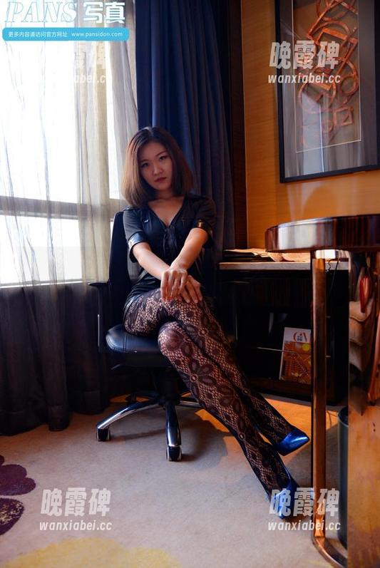 PANS写真 - 刷开资源，看夏涵兔女郎原图，哪个细节秒杀了我的注意力？
