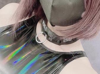 值得一看的免费图集，Tomiko(とみこ)的DREAMSICKminiROM里总有让人心猿意马的瞬间。