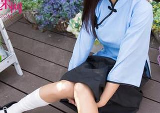 UGirls尤果网 - 在资源里流连，霓梓心的美足令人意犹未尽