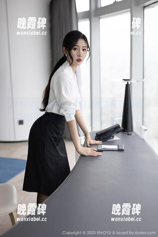XIAOYU语画界-徐莉芝Booty XIAOYU语画界 - 牛仔裤和徐莉芝Booty,就像可乐和炸鸡——原图都在这儿,下载不愁!