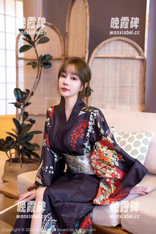 XINGYAN星颜社 - 姚沐迪：她的照片传达着女王的优雅与一丝俏皮