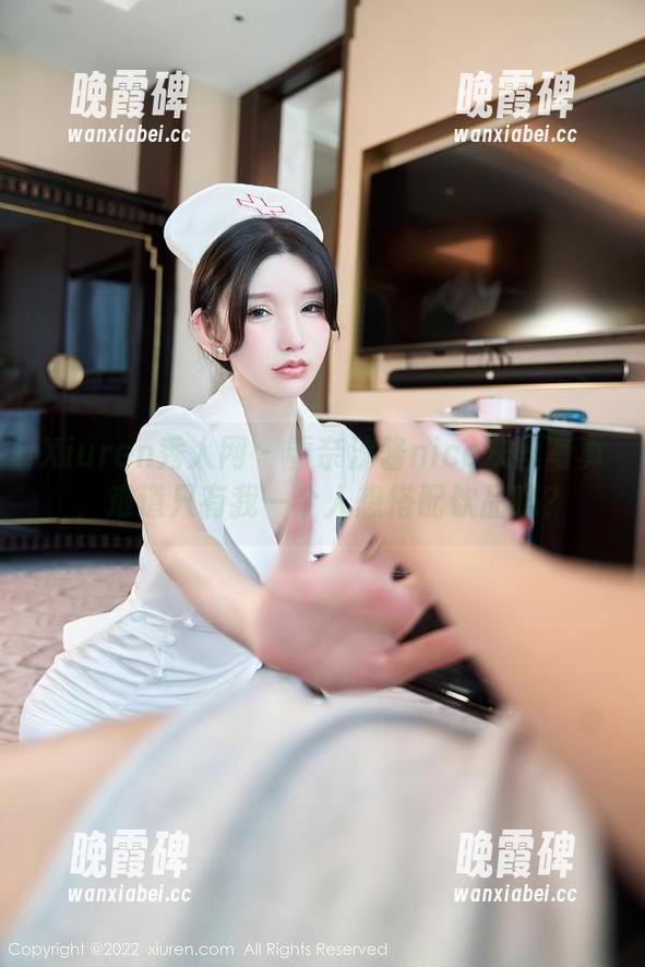 Xiuren秀人网 - 看奈汐酱nice灰丝写真，难道只有我一个人想搭配饮品吗？