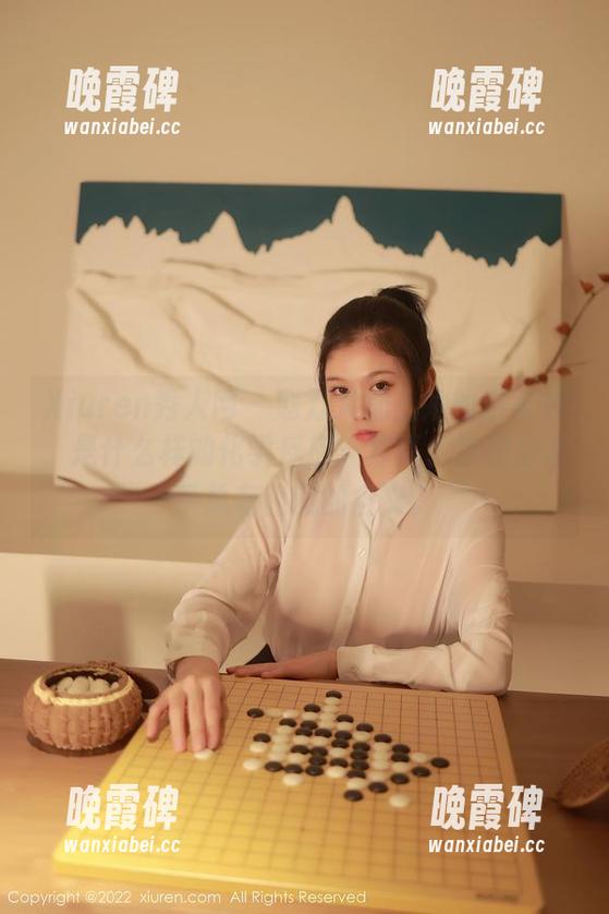 Xiuren秀人网-赵万灵 Xiuren秀人网 - 赵万灵加上她的白衬衫,是什么样的化学反应?写真、作品里似乎总有隐藏的含义。
