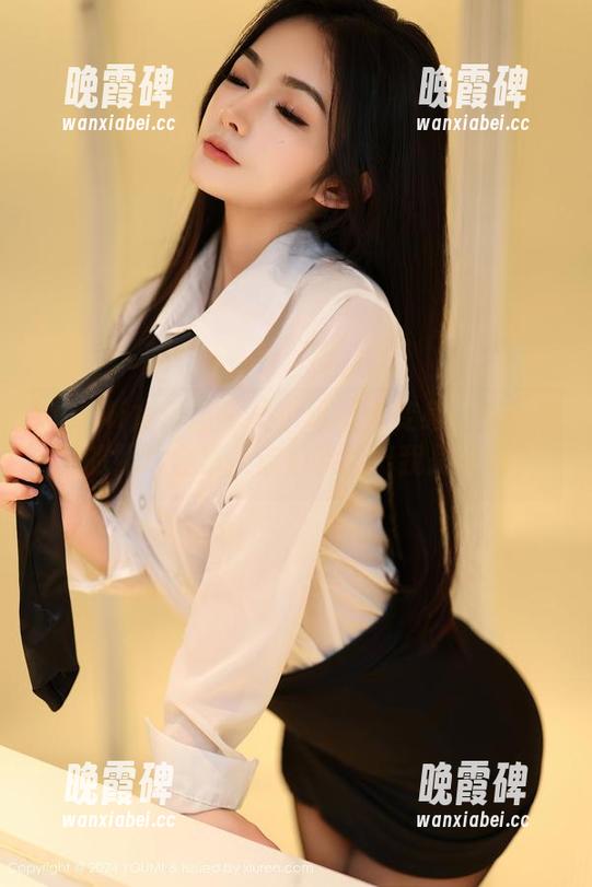 YouMi尤蜜荟-是小逗逗 YouMi尤蜜荟 - 是小逗逗大变身:在厨房里的照片合集,你们能猜出我是谁吗?