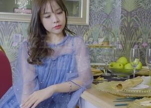 丽柜 - 白云女王的图集，分享一些跟猫咪争宠的真实事！