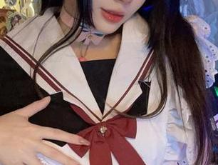 九言送来在线黑白双人图片，某种气味在空气中弥散开来