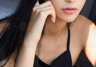 克拉女神 - 薇薇，白丝写真在线，谁要抱紧我的心？