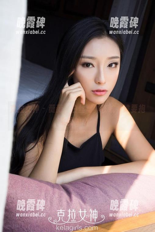 克拉女神 - 薇薇，白丝写真在线，谁要抱紧我的心？