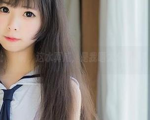 向小圆在海边：“啊，这水真咸，是我晒太久了吗？”—精彩图集