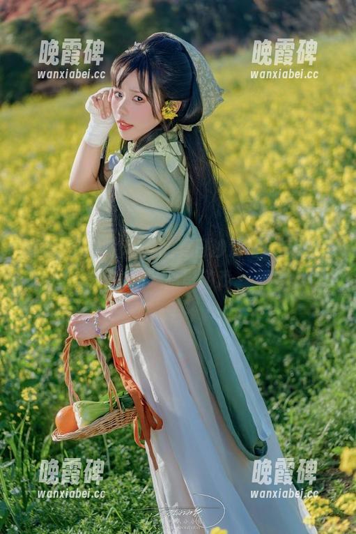 咬人小小兔 图集:咬人小小兔的夏日沙滩与“Shotgun”暗影游戏
