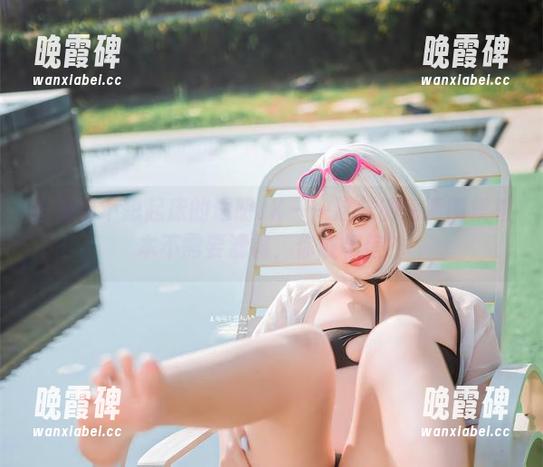 夏鸽鸽不想起床的透明JK——这样的高清图集根本不需要滤镜，你敢相信？
