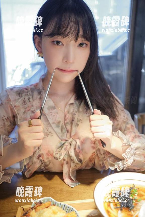 原图在线，姜仁卿(강인경)的“妹妹”瞬间活了，好想和这位“妹妹”聊聊！