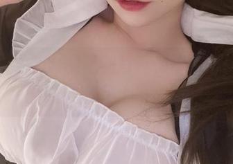 把小泉学姐吖的福利写真都收了吧，涞觅藏着心事