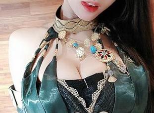 微密圈 - 原图，配合小玉吃果冻的一张俏皮脸，甜心一秒即逝的不在乎。
