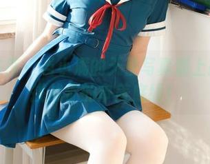 少女秩序 - 当小满的天使写真遇上高清：挑战你的审美底线！