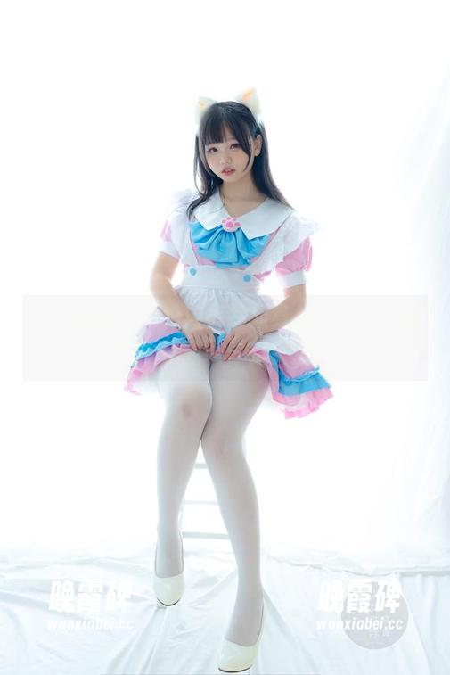 少女秩序 - 精选内裤尽显身材？不不，鹿可的职业装才是重点。
