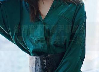 尤蜜荟 - 你吝啬不下载尹菲的夜芳菲图包？好吧，自己错失了一波美好