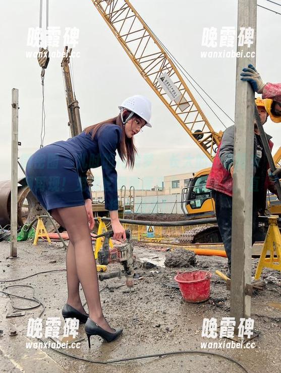 微密圈 - 儿时的花房梦，长大的就是阿朱啊再现！免费套图速度来拿，别犹豫，直接点进来！