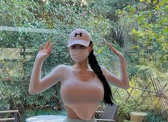微密圈 - 关注左公子666的写真集，资源火到快melt了