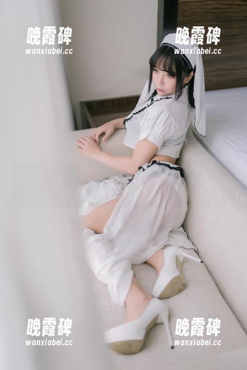 艾玛，抱走莫子aa做护士，快来图库下载围观！