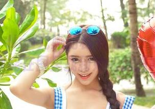 推女神 - Una尤娜的秘书游戏：原图和下载你能在图里找到她的倔强吗？