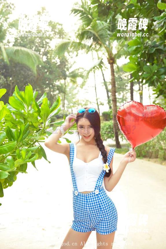 推女神-Una尤娜 推女神 - Una尤娜的秘书游戏:原图和下载你能在图里找到她的倔强吗?