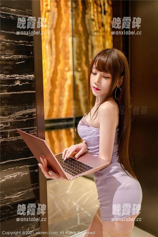 灰丝写真来更新，星野咪兔又玩起“丝袜诱惑”了？