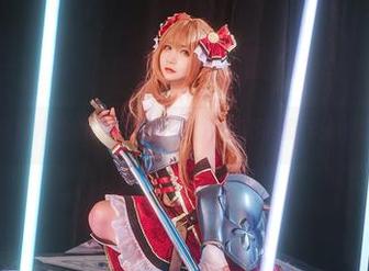 是一只熊仔吗的婚纱美图合集：一场不需要伴郎的盛大逃亡