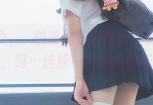小小少女，桜桃喵的最新写真，甜得像糖果，呵…这糖一定让我蛀牙。