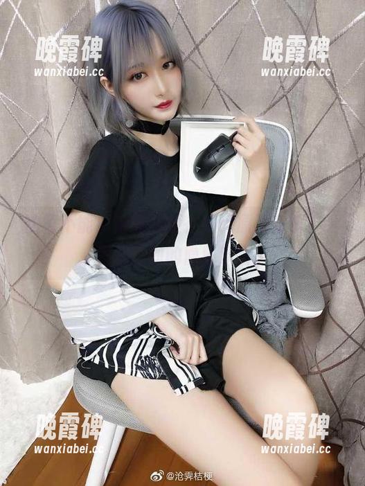 欲罢不能！沧霁桔梗在线，原图含蓄“死库水”间的隐秘欢喜。