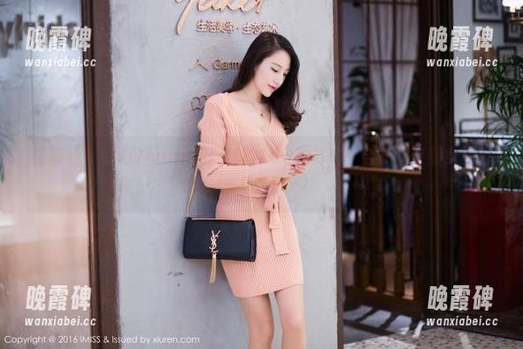 爱蜜社-妤薇Vivian 爱蜜社 - 妤薇Vivian穿网袜的100种方式:合集北京靓女的心里话!