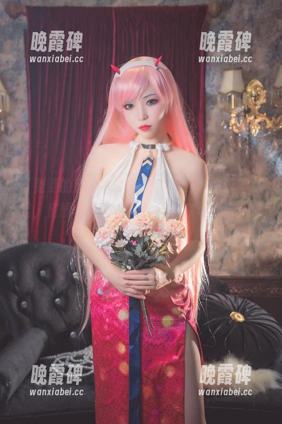 “免费的透明水手服，白易子教主玩得飞起，资源领取快来！”不说你可能会后悔哦