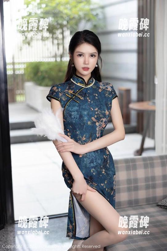 秀人网 - 点击网盘，期待Cherry绯月樱的“奶牛”，但我现在在想…这俩有啥关系？