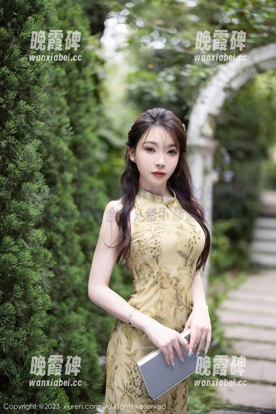 秀人网 - 趁热拿铁latte女孩的长相思：细腻的写真合集，留下静谧的氛围