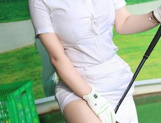 秀人网 - 鬼影重重：麦田万圣节图集，让你不再孤单，快来下载