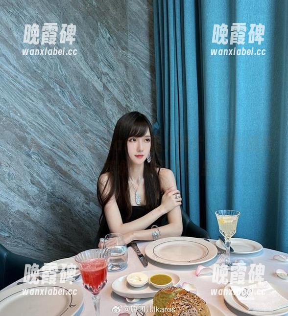 哎呀，腐团儿Ikaros风女图片，真的是美得让人想永远停留在这里！
