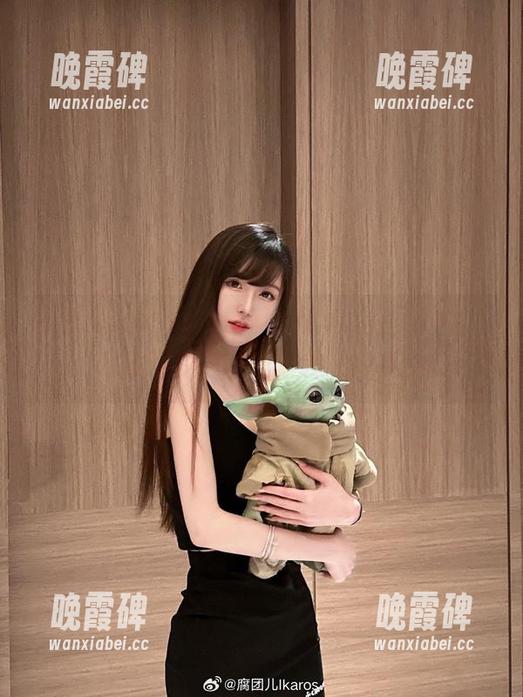 腐团儿Ikaros玉藻前，这cos手法也太‘精准’了吧，看得我一阵复杂