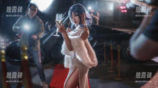 芊川一笑MNK，真不愧是美腿代言，作品集下载潮水，停不下来！