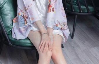 袜啵啵 - 奶油不是油亮黑的代言人？高清照片证明这一切。