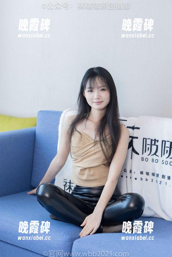 袜啵啵 - 芝士的鞋子哲学：两双高跟鞋定制的图片秘籍
