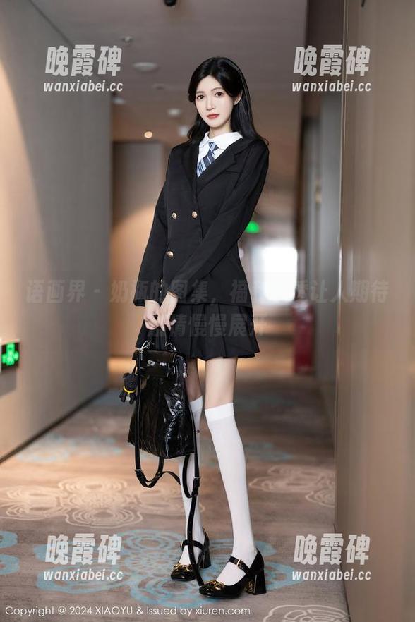 语画界-奶瓶 语画界 - 奶瓶的图集,福利剧透让人期待剧情慢慢展开