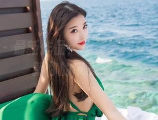 语画界 - 最新作品：徐莉芝用女神范儿刷新你的审美观！