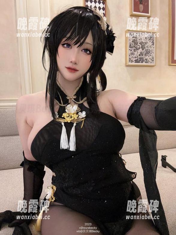 贝贝琪Becky 贝贝琪Becky的在线秀:其实白衬衫也能搞怪;