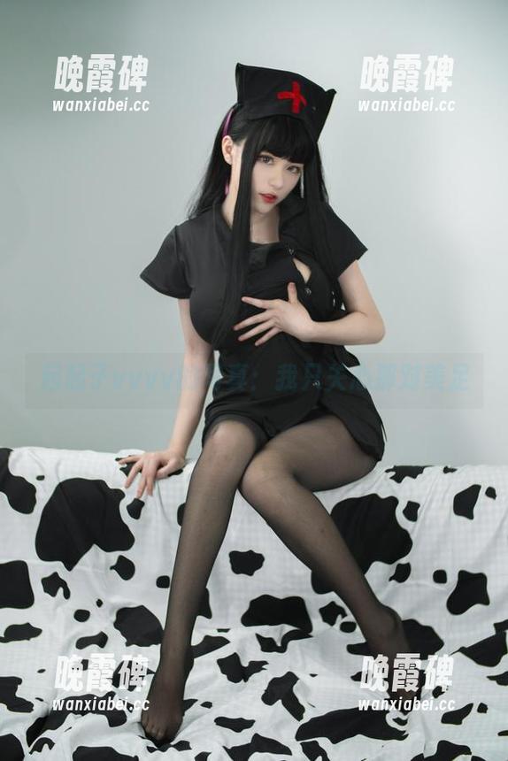 起起子vvvv 起起子vvvv的写真:我只关心那对美足