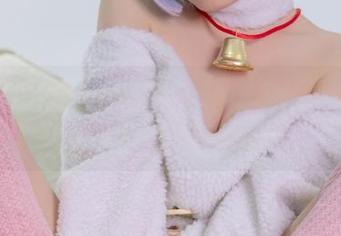 长腿在呼唤——铁打萌萌_moi的cos之旅，分享我的震撼吧！