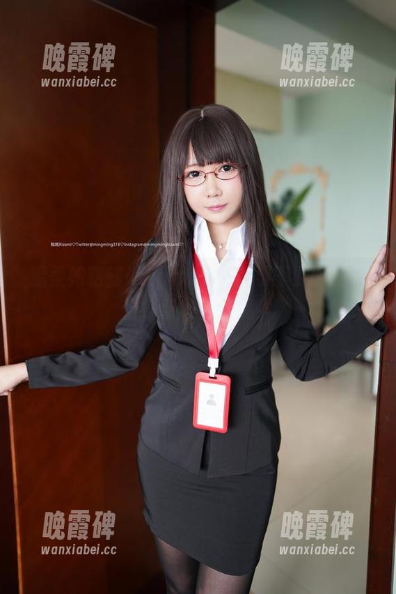 铭铭kizami 温柔如铭铭kizami,图集要不要下载一份,留着慢慢品?