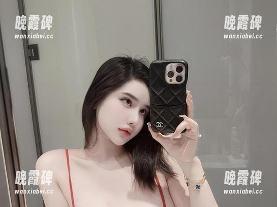 微密圈 - 神奇的阿色，让我在水蜜桃沙漏美图间迷失，精选的意外之美总在不经意间。